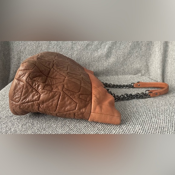 Adolfo Dominguez Brown and Tan Shoulder Bag - Picture 4 of 16